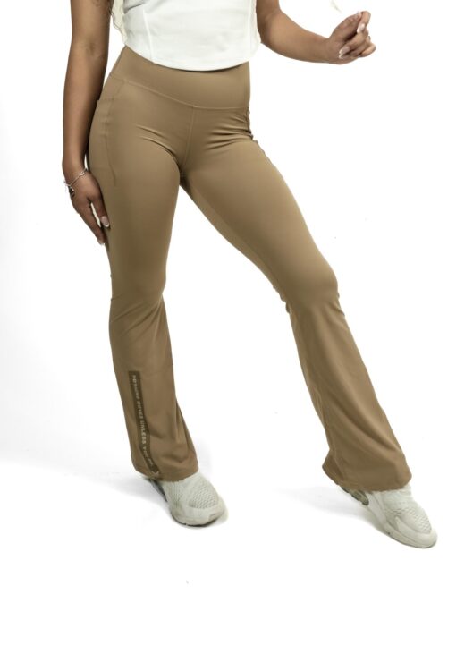 Women's High-Waisted Flared Leggings - Image 3